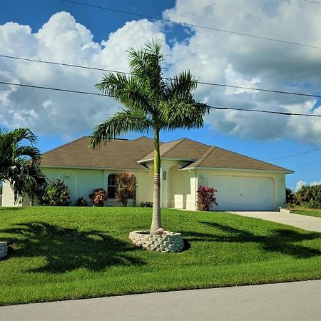 Villa Luhna 3 Bed / 2 Bath Canalfront Heated Pool Cape Coral Exterior foto